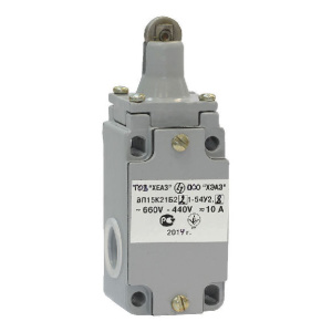 Концевой выключатель ВП 15-21-221 10А  IP54  (кнопка с роликом) (2)